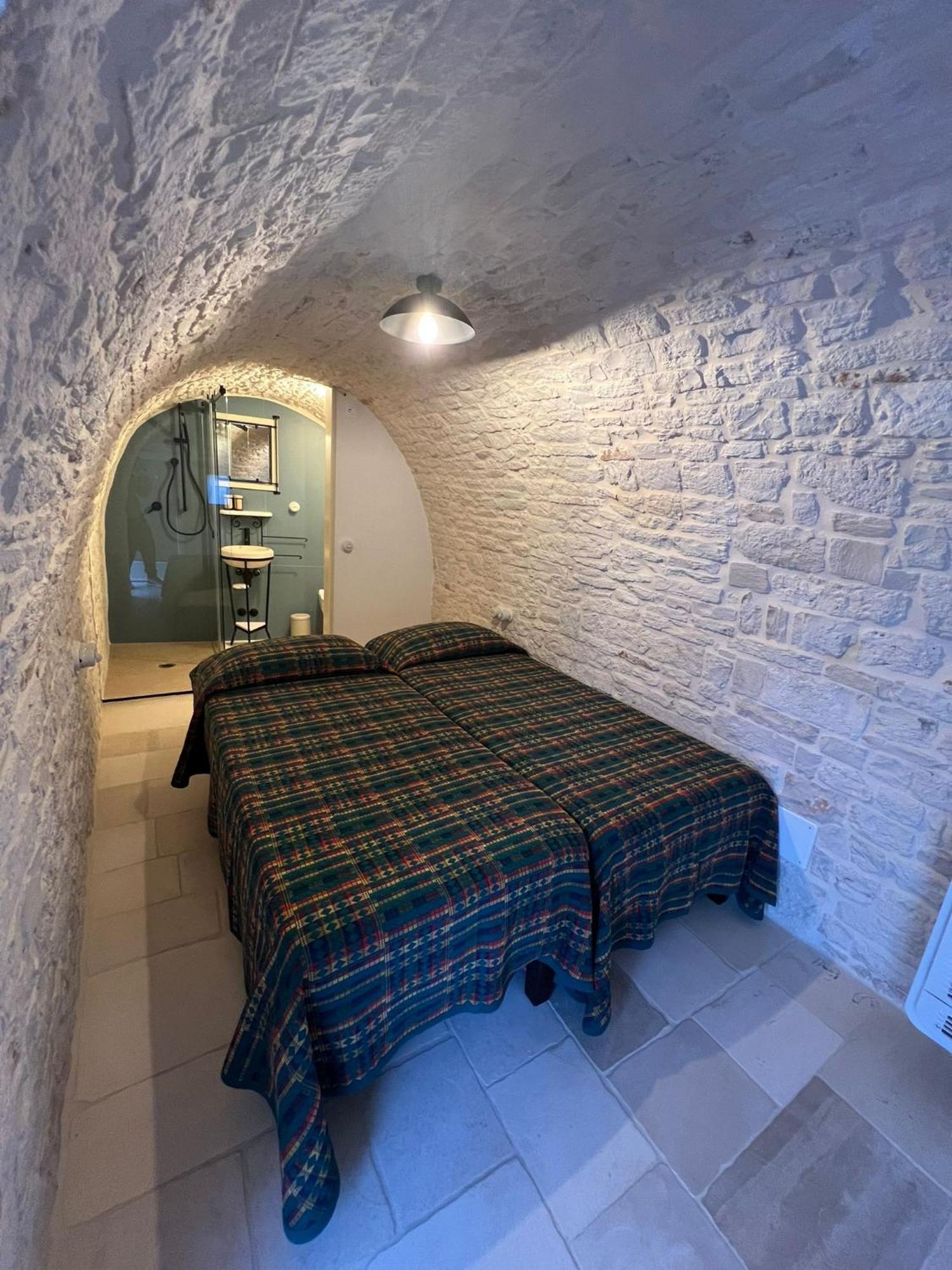 Вілла Trulli Occhi Di Pietra Historical Experience Альберобелло Екстер'єр фото